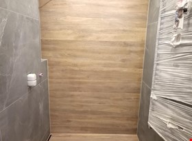 SIA DARAMVISU  - примеры работ: Flīzēšana keramogranits, marmors, 45° leņķi  - фото №10