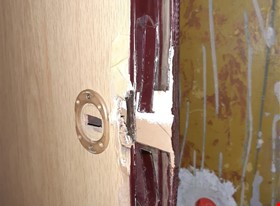 Sergejs - darbu piemēri: металлическая дверь после взлома - foto Nr.4