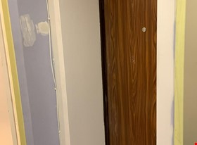 Davis P. - darbu piemēri: Ārdurvju un balkona loga un durvju ailes - foto Nr.1