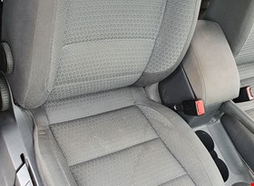 Aigars T. - darbu piemēri: Volkswagen Touran salons - foto Nr.3